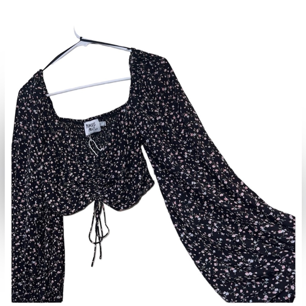 NWT Princess Polly Crop Top Blouse Size 8 Black/Pink Floral Print ✨💗 - Picture 2 of 4